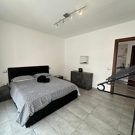 Gris I Blanca Apartment Альгеро Экстерьер фото