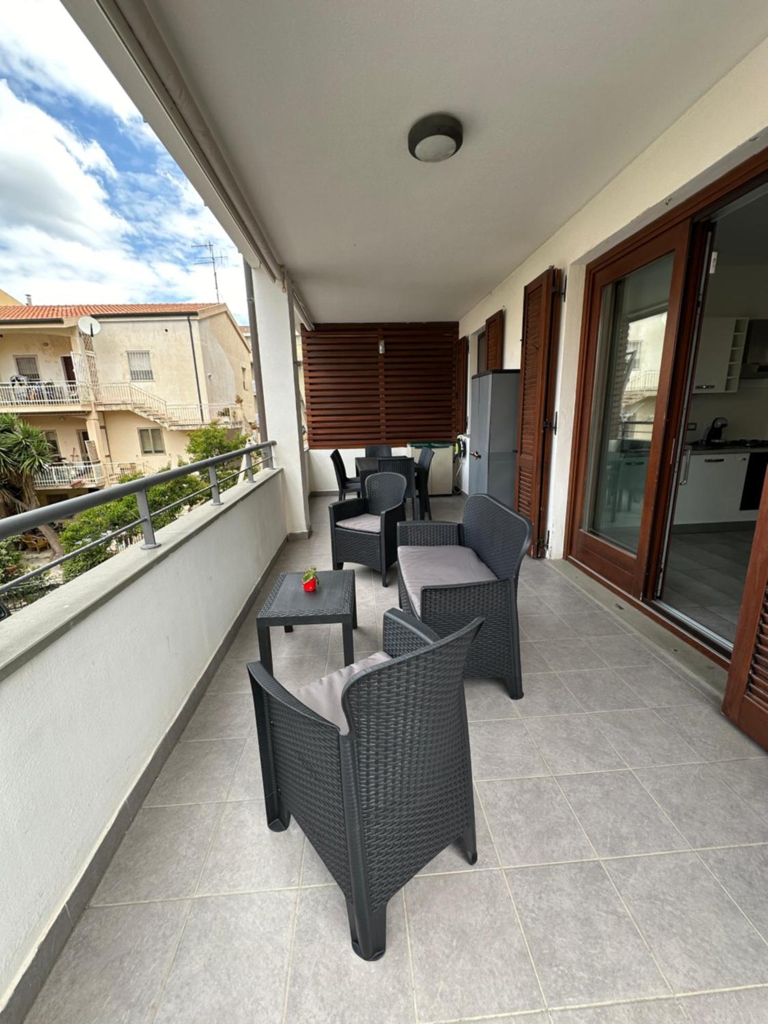 Gris I Blanca Apartment Альгеро Экстерьер фото